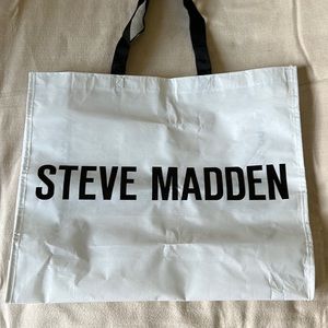 Steve Madden Tote